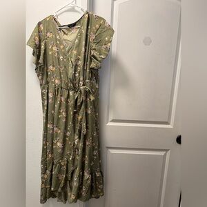 SHEIN Green Floral Wrap Dress